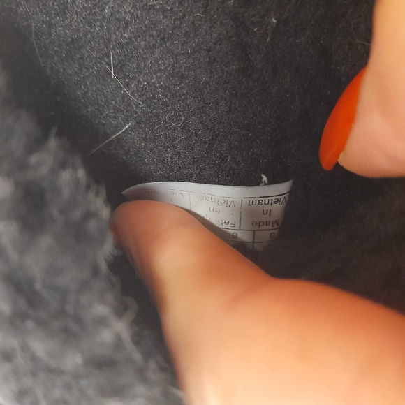 UGG FLUFFITA - Picture 7 of 9